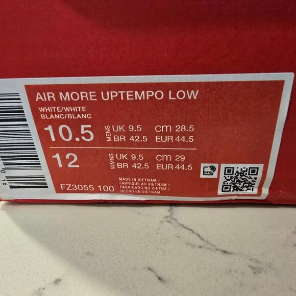 Nike Air More Uptempo Low White-White-White Triple White Sz 10.5 [FZ3055-100] - Picture 9 of 14